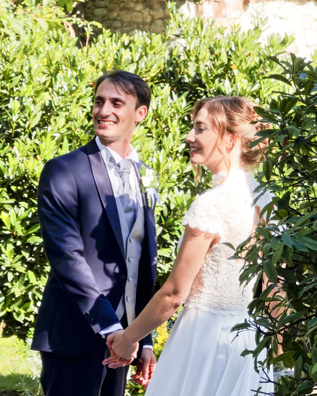 Alessandro e Alessandra durante il matrimonio a Villa Cigolotti