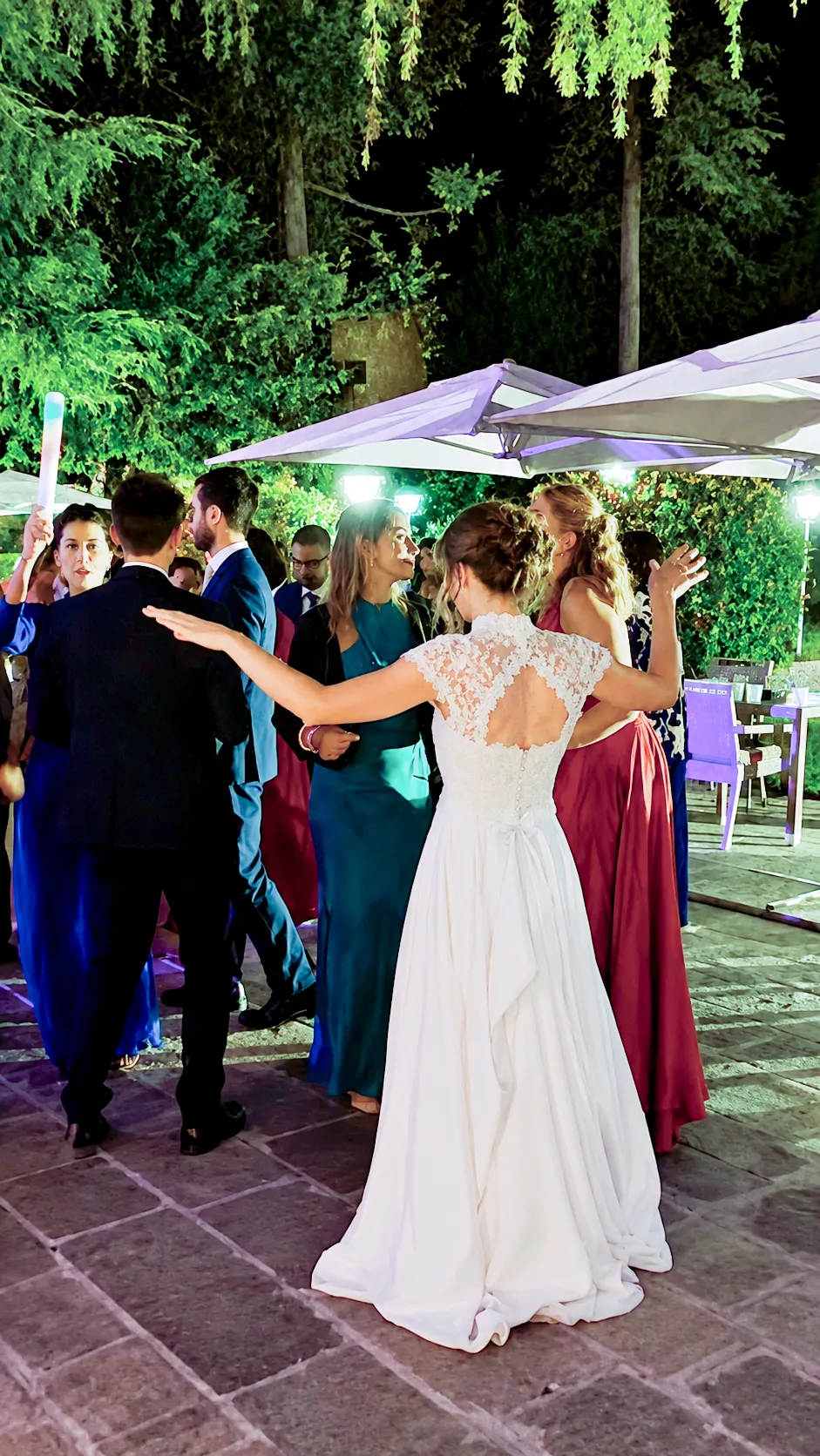Party di matrimonio con Small White DJ a Villa Cigolotti